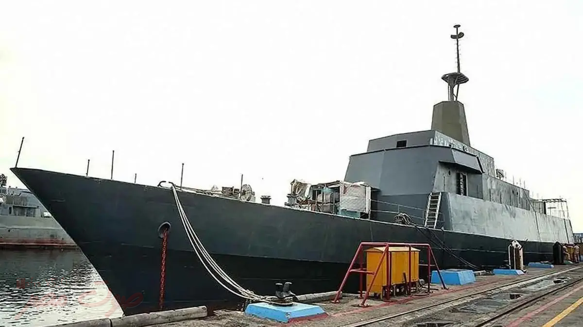 خفر السواحل الأمريكي يقول إن هذه سفينة تجسس روسية قبالة ساحل هاواي